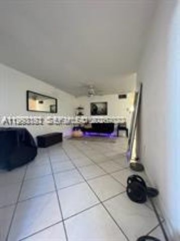 1747 Rodman St 309, Hollywood, FL 33020