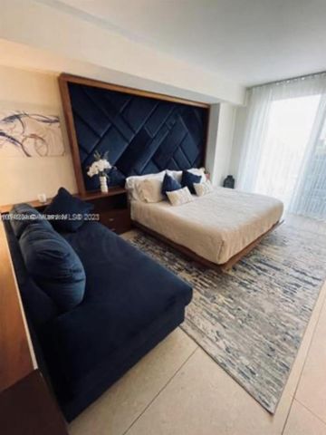50 Biscayne Boulevard 607, Miami, FL 33132
