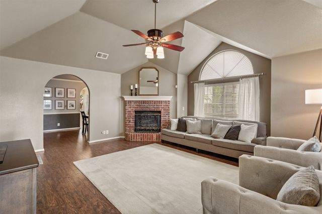 9321 E 95th Place S, Tulsa, OK 74133