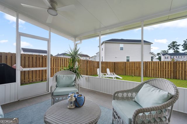 5 Newberry Drive, Savannah, GA 31419
