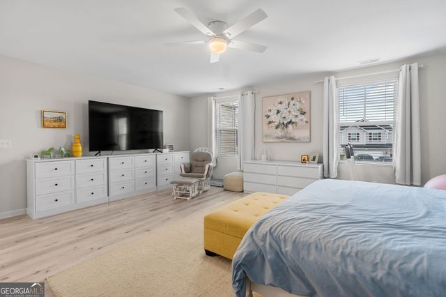 5 Newberry Drive, Savannah, GA 31419