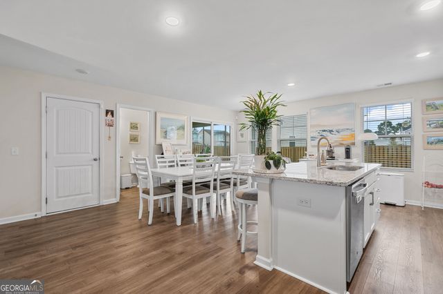 5 Newberry Drive, Savannah, GA 31419