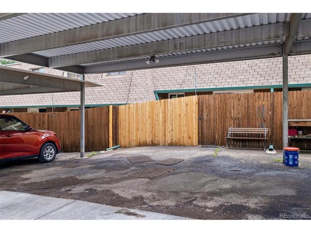 7711 W GLASGOW Pl, Littleton, CO 80128