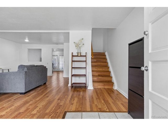 7711 W GLASGOW Pl, Littleton, CO 80128