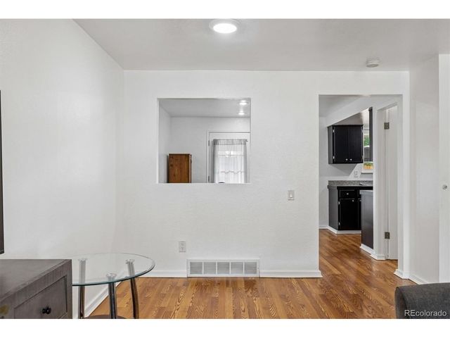 7711 W GLASGOW Pl, Littleton, CO 80128