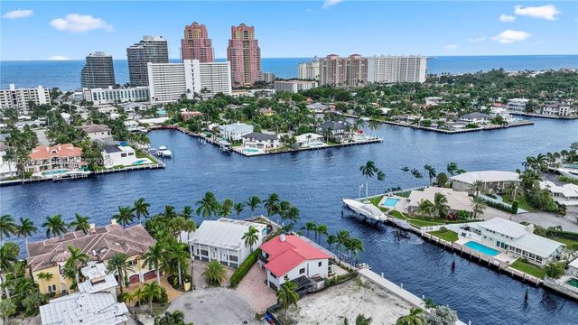 2886 NE 25th Street, Fort Lauderdale, FL 33305