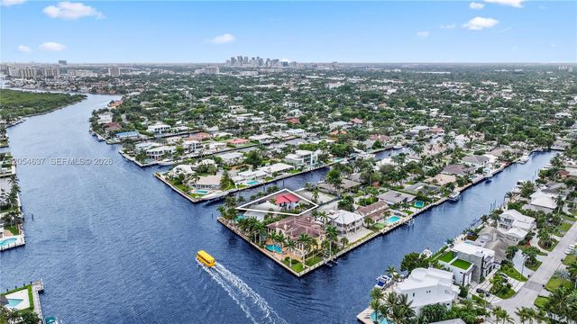 2886 NE 25th Street, Fort Lauderdale, FL 33305