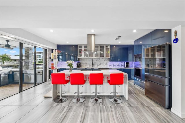 2886 NE 25th Street, Fort Lauderdale, FL 33305
