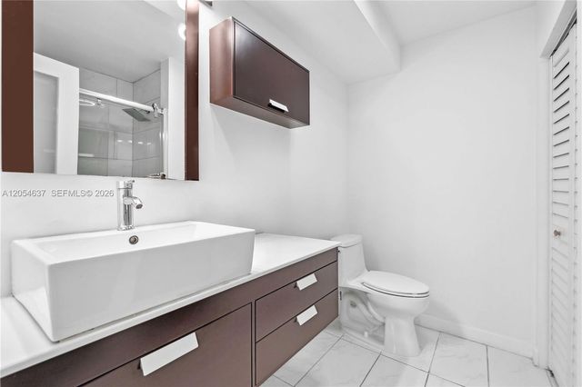 2886 NE 25th Street, Fort Lauderdale, FL 33305