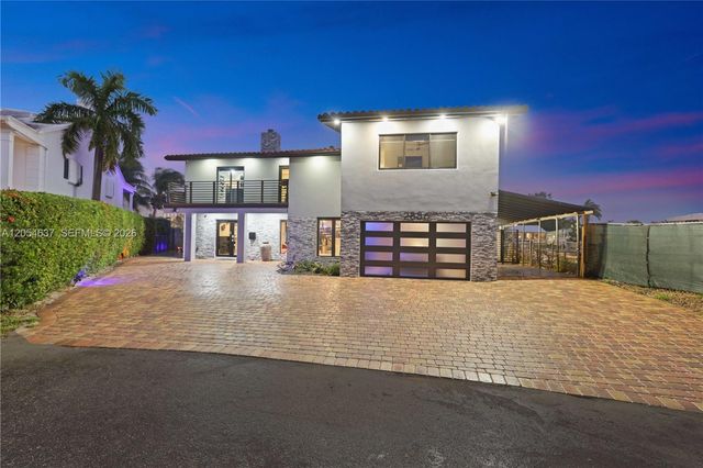 2886 NE 25th Street, Fort Lauderdale, FL 33305