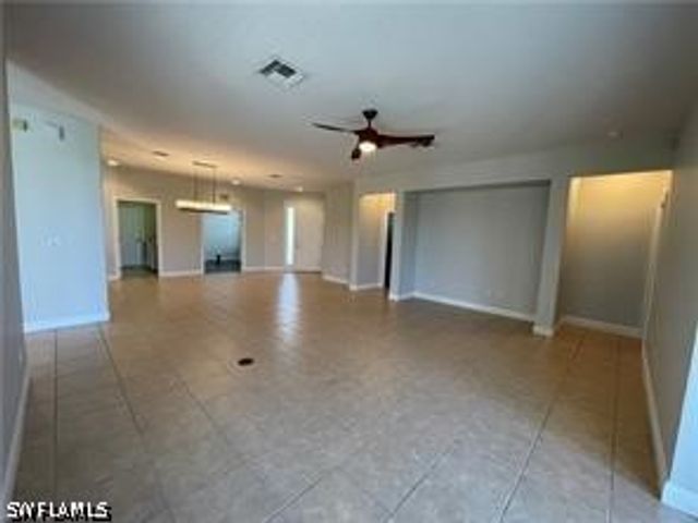 12823 Carrington CIR 4, Naples, FL 34105