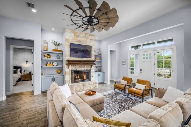 1623 Decanter, New Braunfels, TX 78132