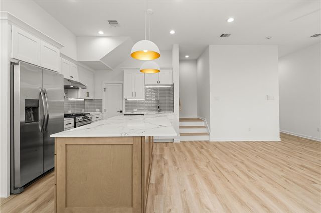 4746 Martin Hill Street, Houston, TX 77018