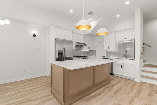 4746 Martin Hill Street, Houston, TX 77018