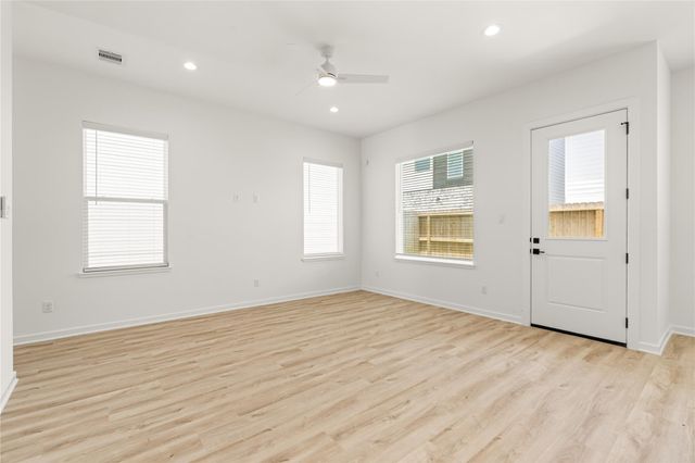 4746 Martin Hill Street, Houston, TX 77018