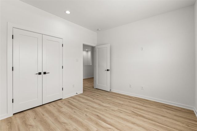 4746 Martin Hill Street, Houston, TX 77018