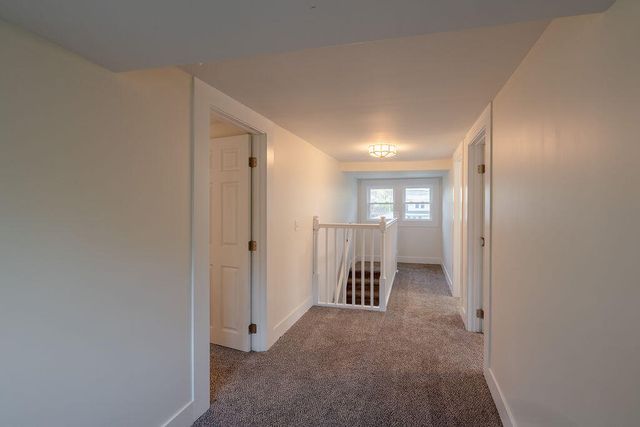 3527 Carlton Avenue Ne, Grand Rapids Twp, MI 49525
