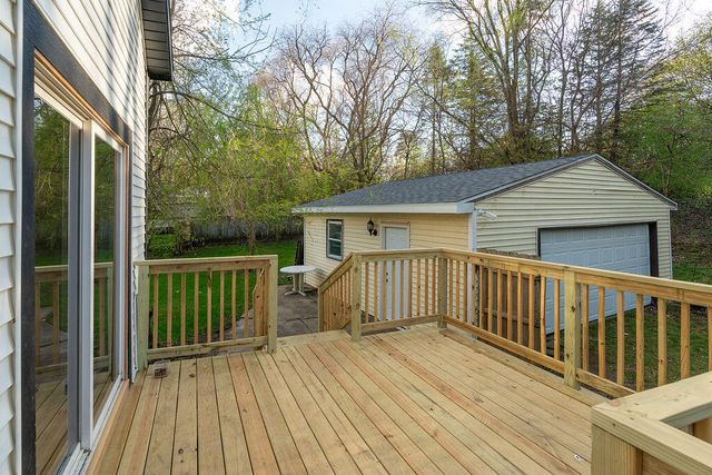 3527 Carlton Avenue Ne, Grand Rapids Twp, MI 49525