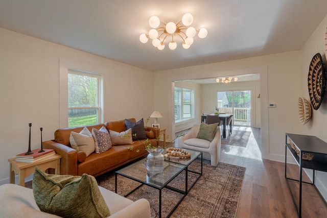 3527 Carlton Avenue Ne, Grand Rapids Twp, MI 49525