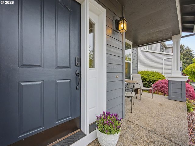 13191 WICKIUP Dr, Oregon City, OR 97045