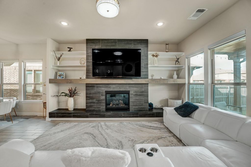 17012 Pleasanton CV, Pflugerville, TX 78660