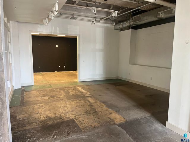 421 N Phillips Ave Avenue 123, Sioux Falls, SD 57104