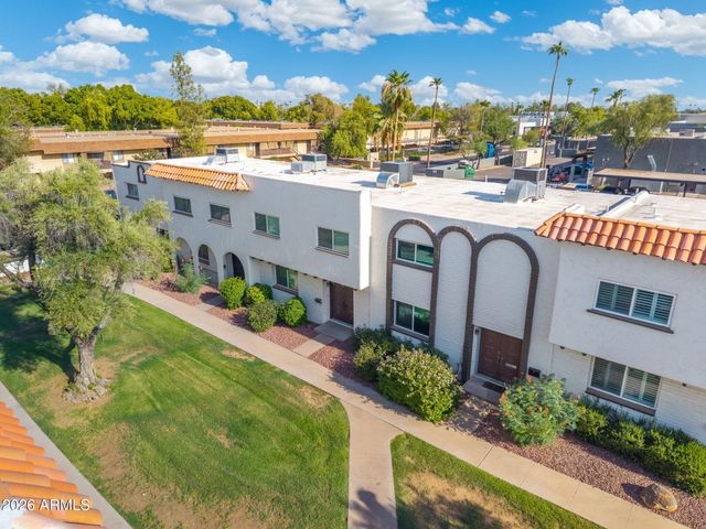 4208 N PARKWAY Avenue, Scottsdale, AZ 85251