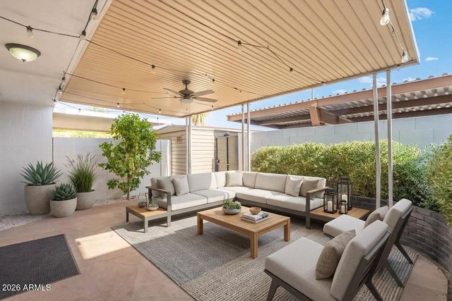 4208 N PARKWAY Avenue, Scottsdale, AZ 85251