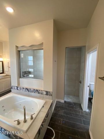 7434 SIDEWINDER BEND Drive, El Paso, TX 79911