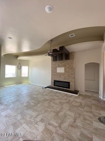 7434 SIDEWINDER BEND Drive, El Paso, TX 79911