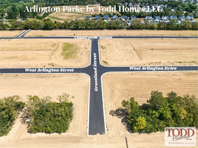 732 W Arlington Drive, Trenton, OH 45067