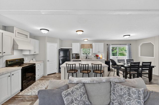1364 Tidway Circle, Conway, SC 29527