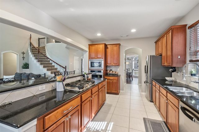 15911 Hermitage Oaks Drive, Tomball, TX 77377