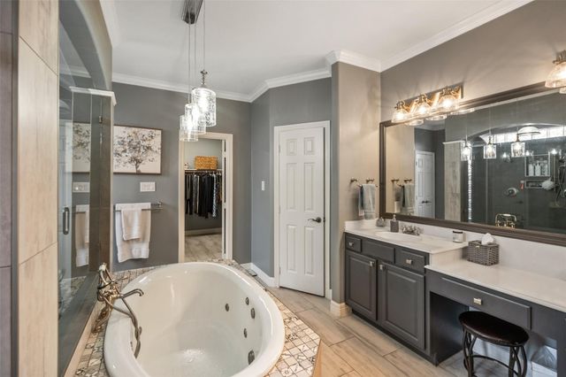 15911 Hermitage Oaks Drive, Tomball, TX 77377