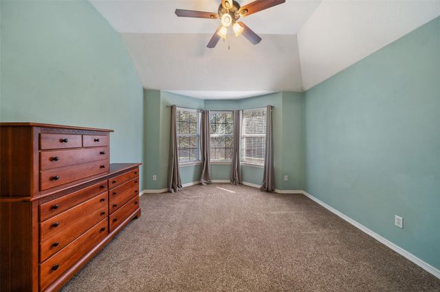 15911 Hermitage Oaks Drive, Tomball, TX 77377