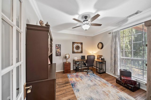 15911 Hermitage Oaks Drive, Tomball, TX 77377