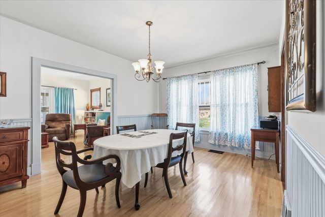 5 RIVERSIDE DR, Boonville, MO 65233