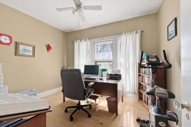 5 RIVERSIDE DR, Boonville, MO 65233