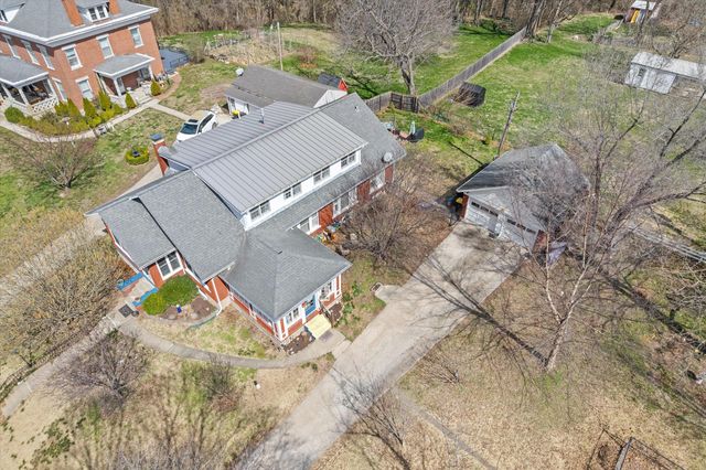 5 RIVERSIDE DR, Boonville, MO 65233