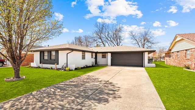 8005 S Youngs Boulevard, Oklahoma City, OK 73159