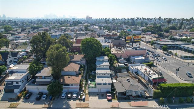 1288 West, Los Angeles, CA 90019
