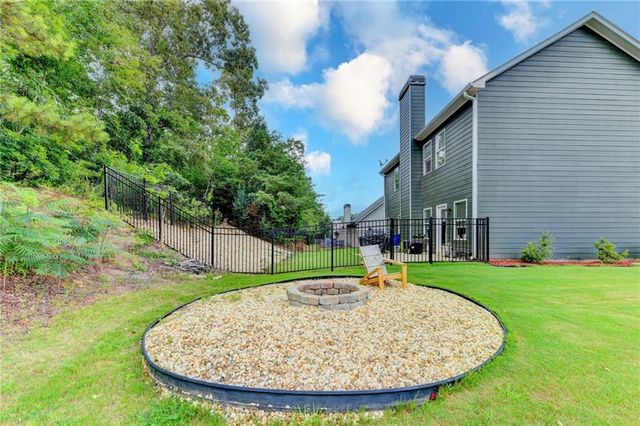 4331 Highland Gate Parkway, Gainesville, GA 30506