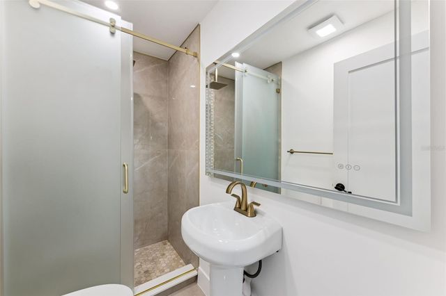 202 JASMINE LANE, Longwood, FL 32779