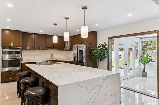 202 JASMINE LANE, Longwood, FL 32779