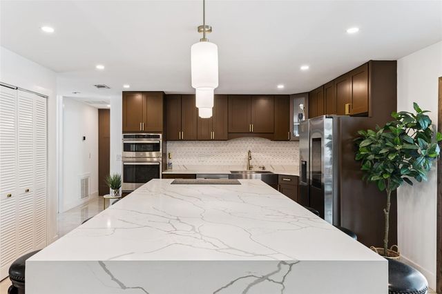 202 JASMINE LANE, Longwood, FL 32779