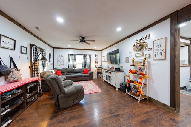 235 Stanford Street, Science Hill, KY 42553