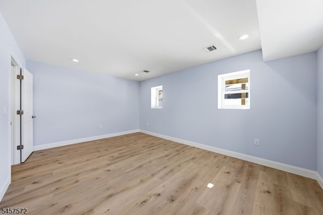 60 Dewitt street b, Garfield City, NJ 07026