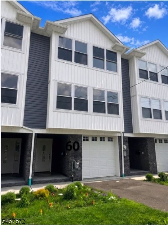 60 Dewitt street b, Garfield City, NJ 07026