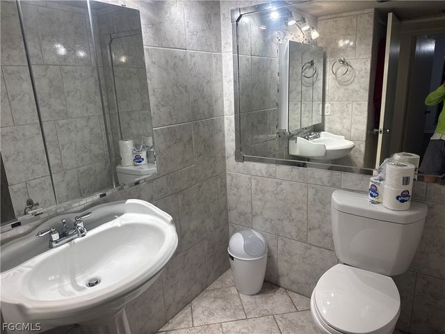 1849 Maravilla AVE A12, Fort Myers, FL 33901