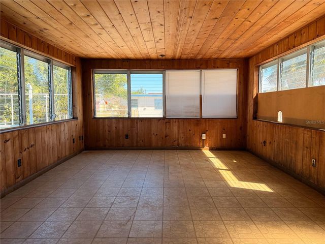 801 LEWIS DRIVE, Daytona Beach, FL 32117